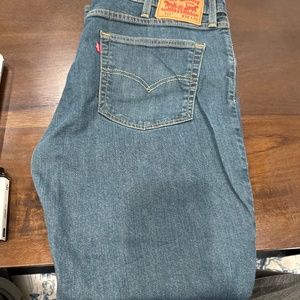 Used like new Levi’s 38x30 511